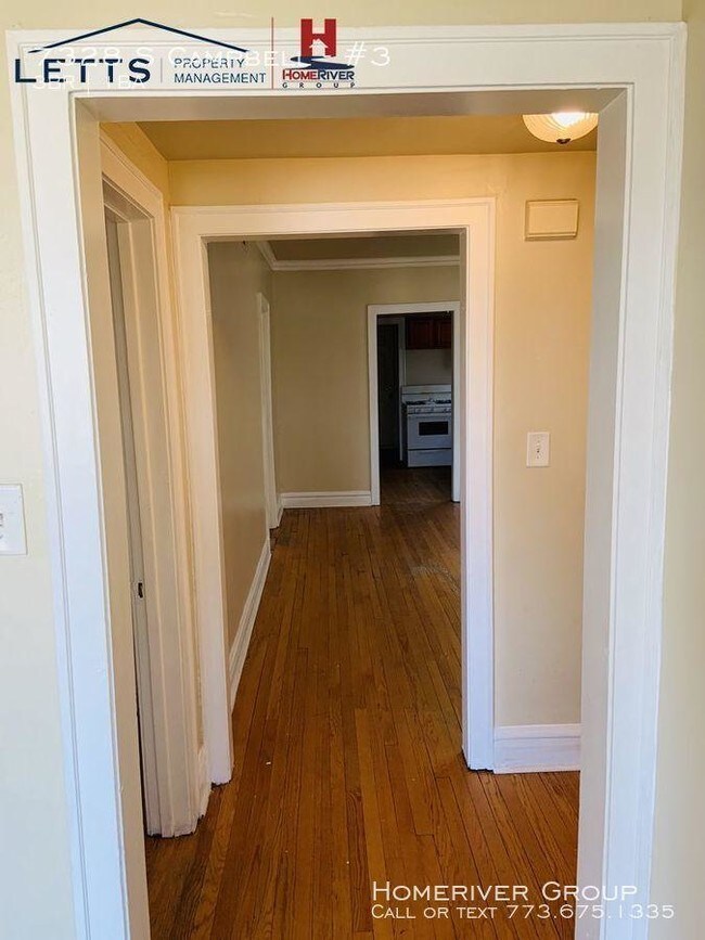 Foto del edificio - 3 bedroom in Chicago IL 60629