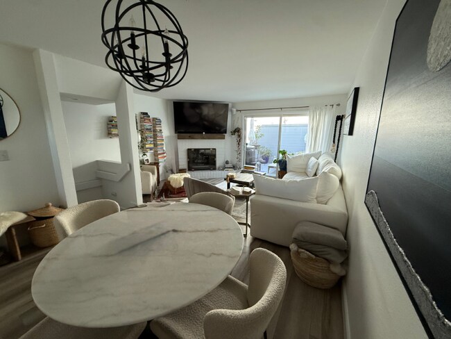 Foto del edificio - 959 Intrepid Ct