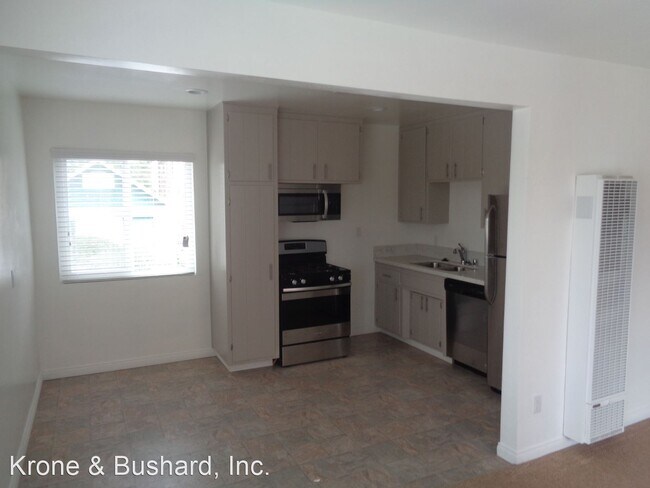Building Photo - 331 W Robinson Ave