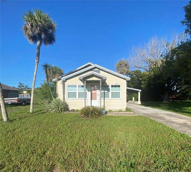 Foto principal - 1858 Fern Palm Dr