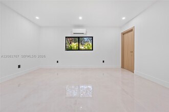 Building Photo - 12335 Griffing Blvd