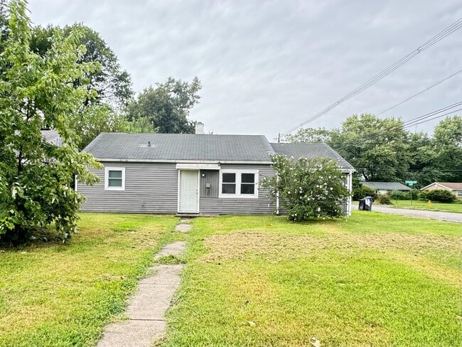 Building Photo - 2416 Herbert Ave