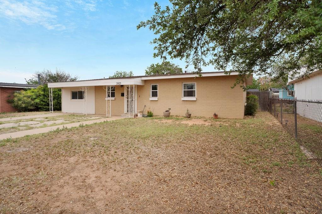 Primary Photo - 3813 Bowie Ave