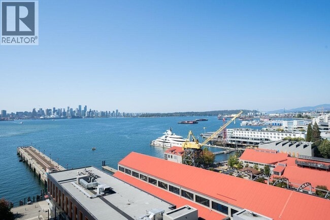 Building Photo - 162 Victory Ship Way