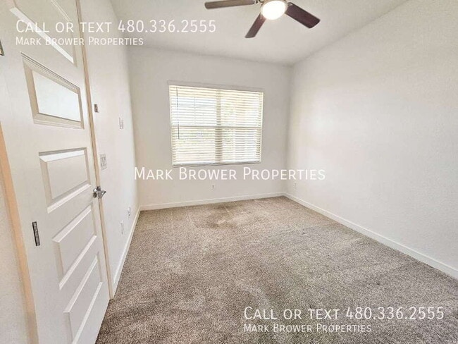 Building Photo - 4021 E Arabian Dr