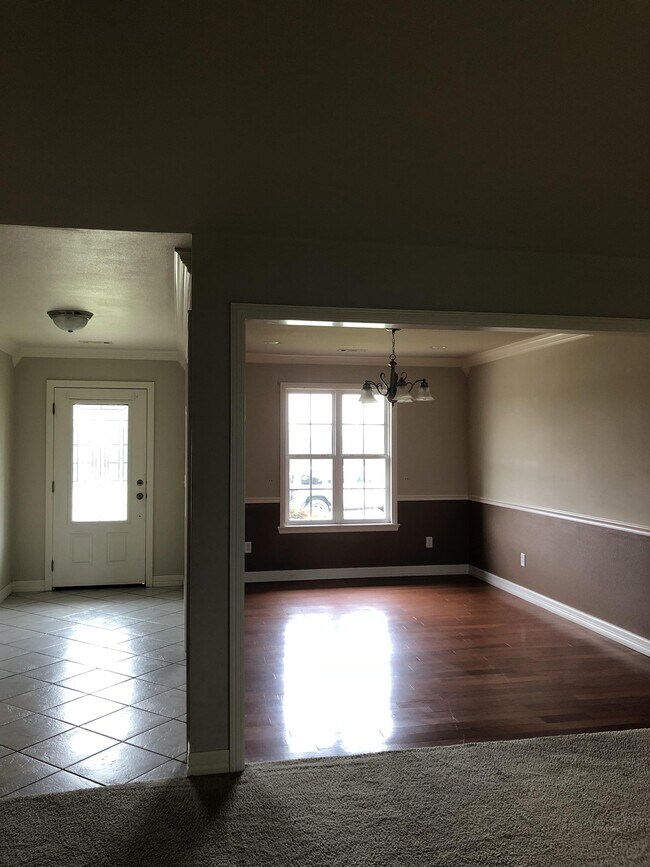 4706 SW Golden Eagle Ave, Bentonville, AR 72712 House Rental in