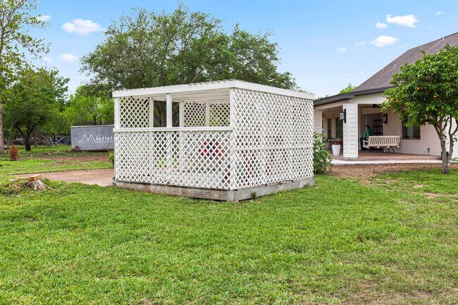 Building Photo - 33989 FM 1421