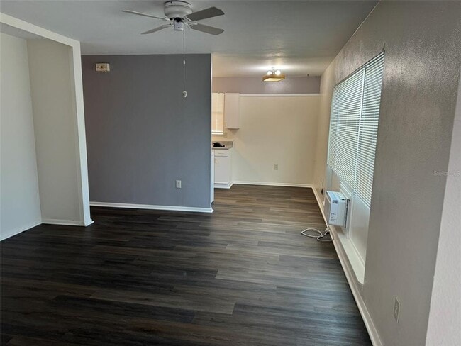 Building Photo - 8289 Cristobal Ave