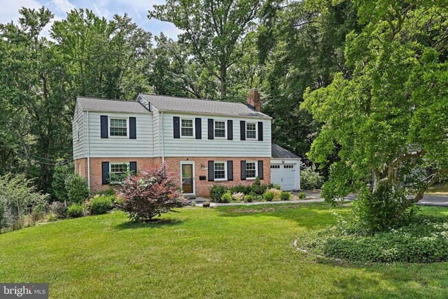 Building Photo - 7623 Highland St
