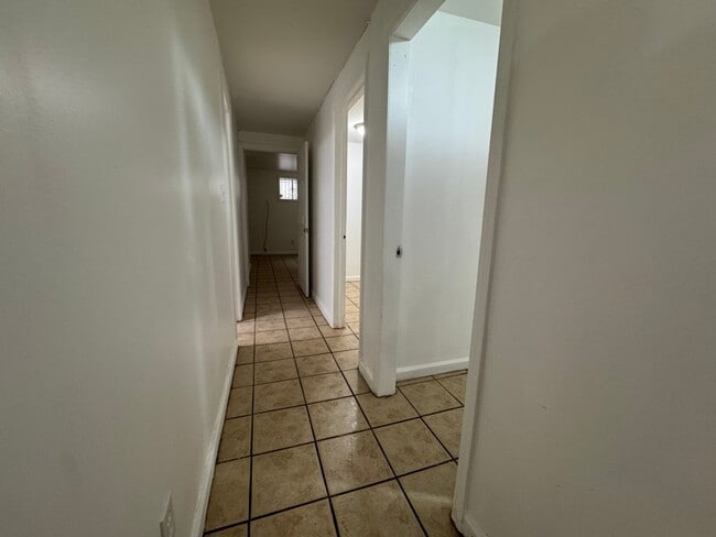 Foto del edificio - 476 Sutter Ave