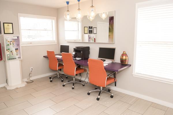 Foto del edificio - 1720 Woodward St