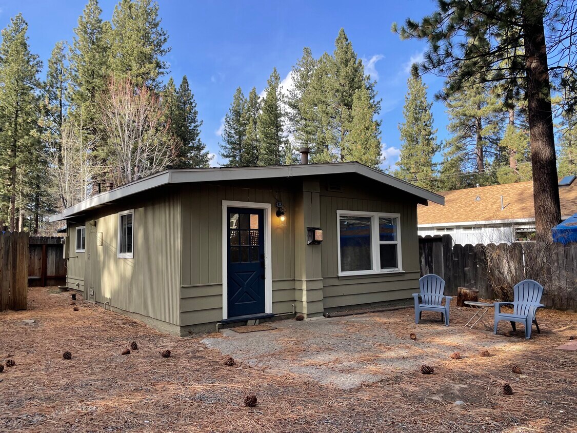 917 Patricia Ln, South Lake Tahoe, CA 96150 House Rental in South