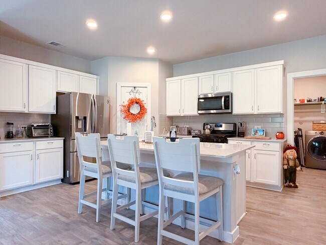 Foto del edificio - 14003 Moose Creek Ln