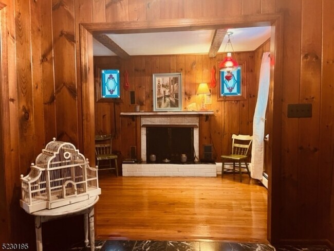 Foto del edificio - 640 Limecrest Rd