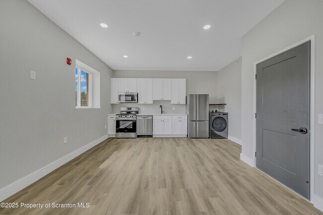 Foto del edificio - 215 Hickory St