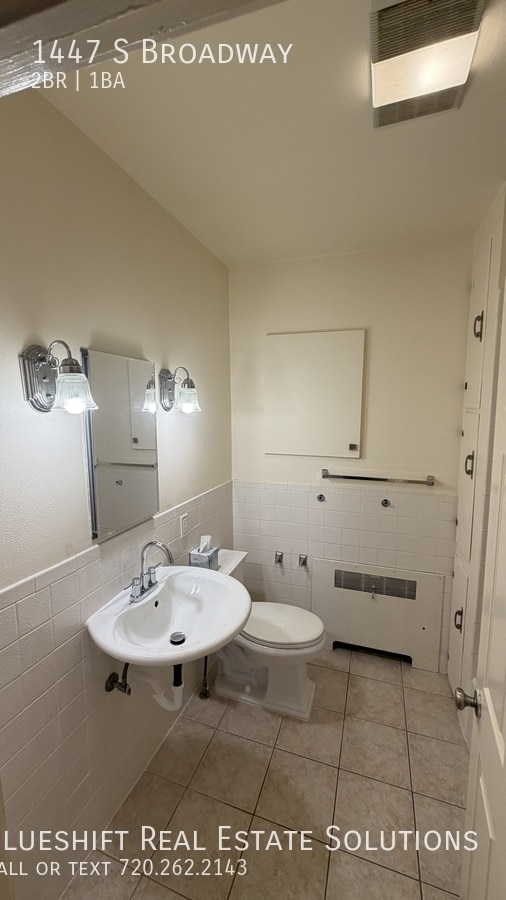 Building Photo - 1447 S Broadway