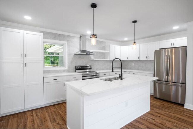 Foto del edificio - 2772 Dearwood Dr SW