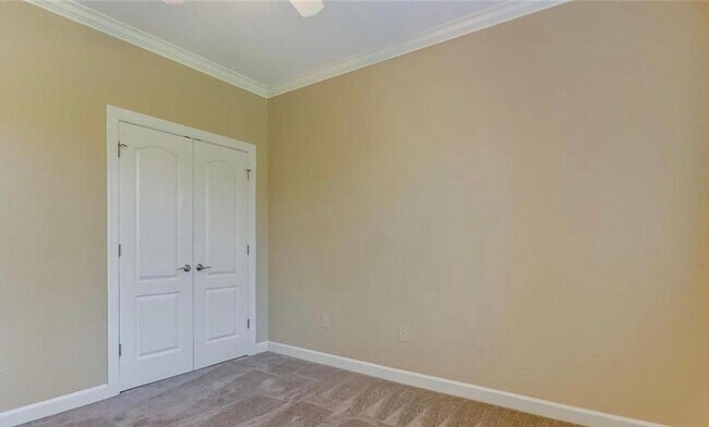 Foto del edificio - 207 Oak Branch Ct