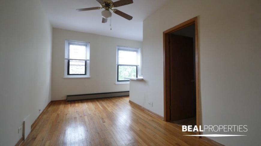 Primary Photo - 1 bedroom in CHICAGO IL 60657