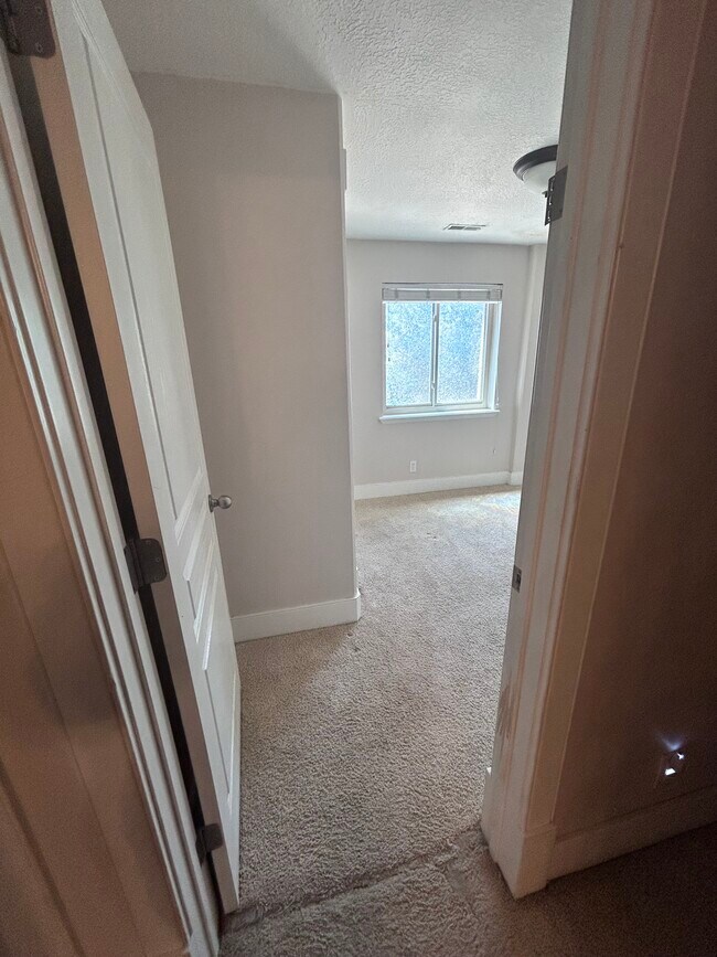 Foto del edificio - 2287 W New Harvest Ln