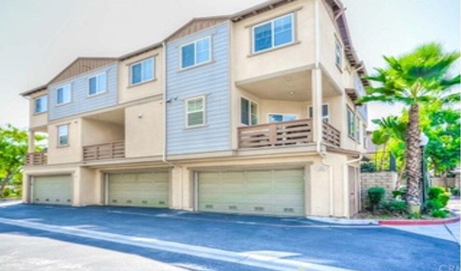 Foto principal - 1400 Cobblestone Ln