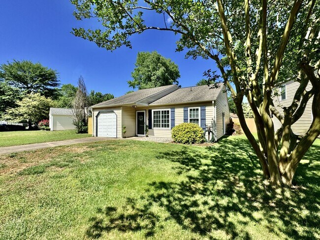 Foto del edificio - READY NOW!! 3-Bedroom Home in Redwing w/At...