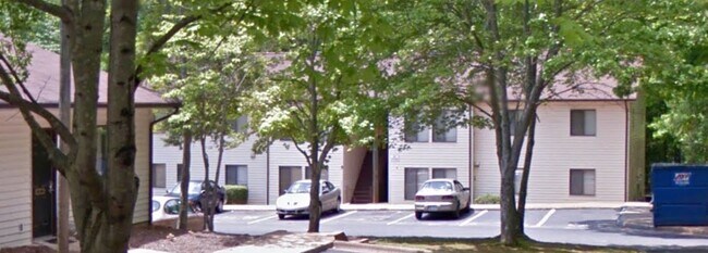 Foto del edificio - 366 Armstrong Cir