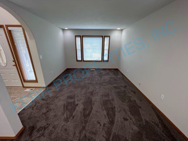 Photo - 781 SE Acacia Ln House