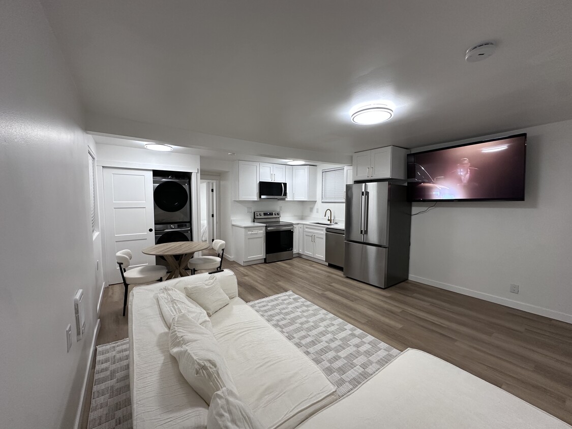 Foto principal - 1747 NE 147th St