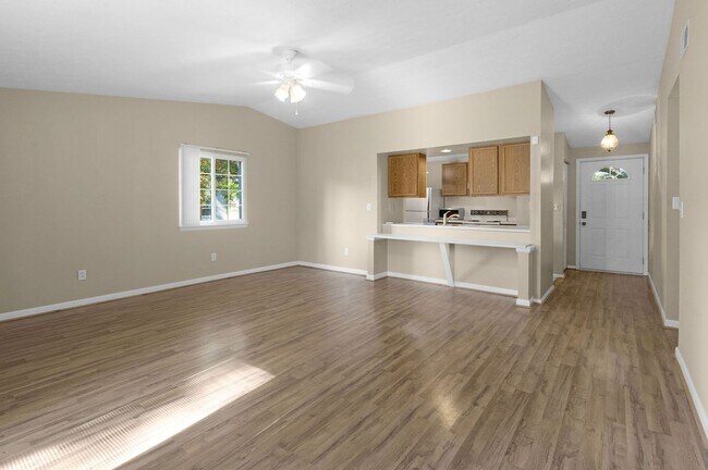 Foto del edificio - 4 Bed 3 Bath Home for rent in Newport News