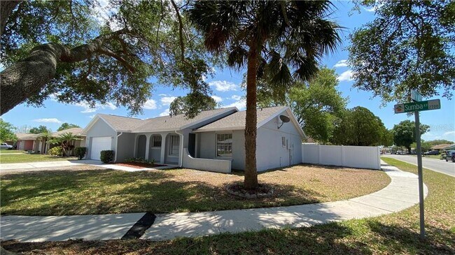 Building Photo - 2754 Sumba Ave