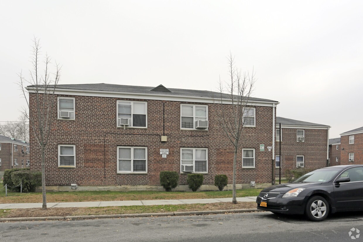 147-98 75th Ave - 14798 75th Ave