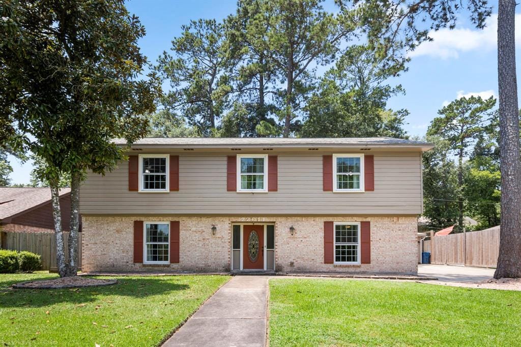 Primary Photo - 22011 Kenchester Dr