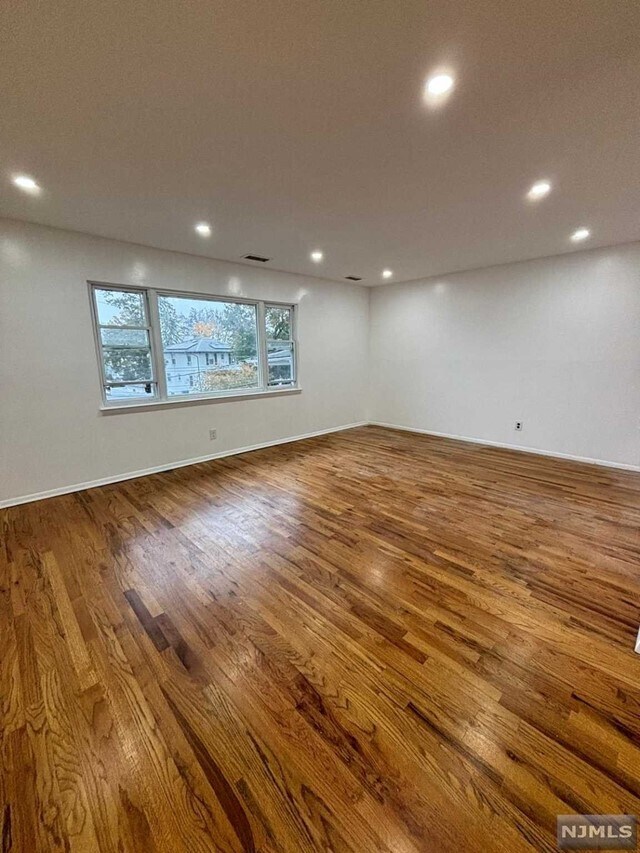 Building Photo - 389 De Wolf Pl