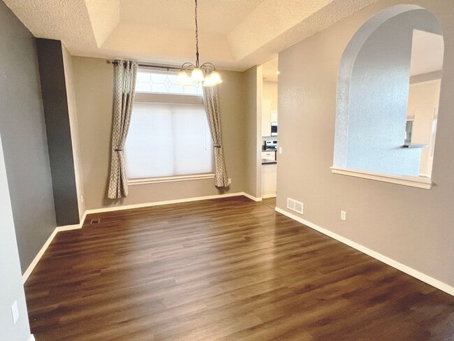 Building Photo - Open Ranch with 3 beds 2 baths and a 2-car...