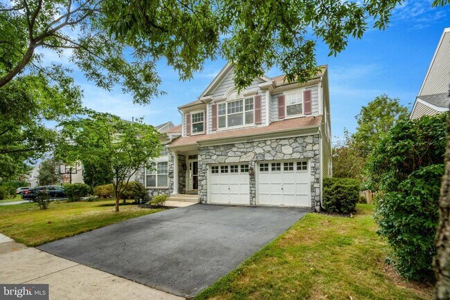 Building Photo - 26161 Rachel Hill Dr