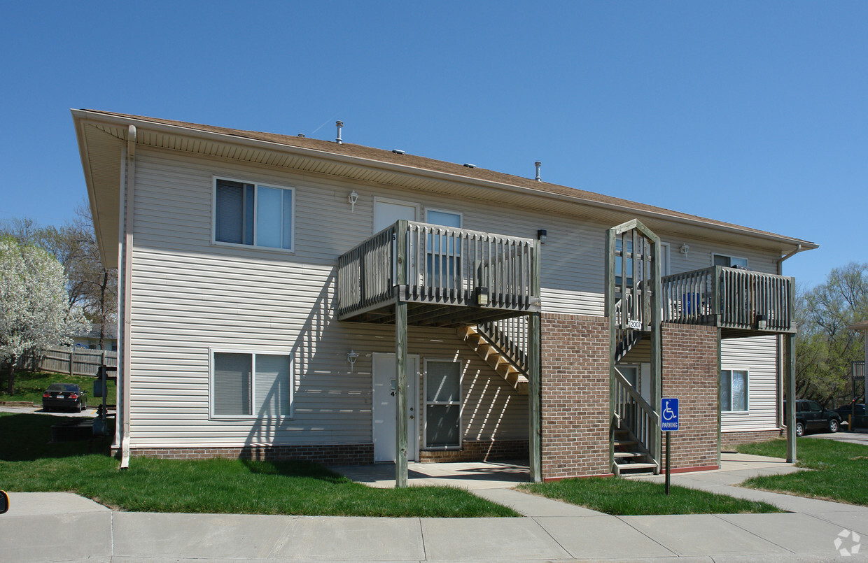 Foto del edificio - Haley's Court Apartments