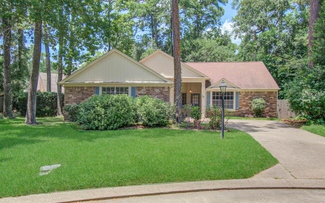 Building Photo - 35 Cottage Grove Pl
