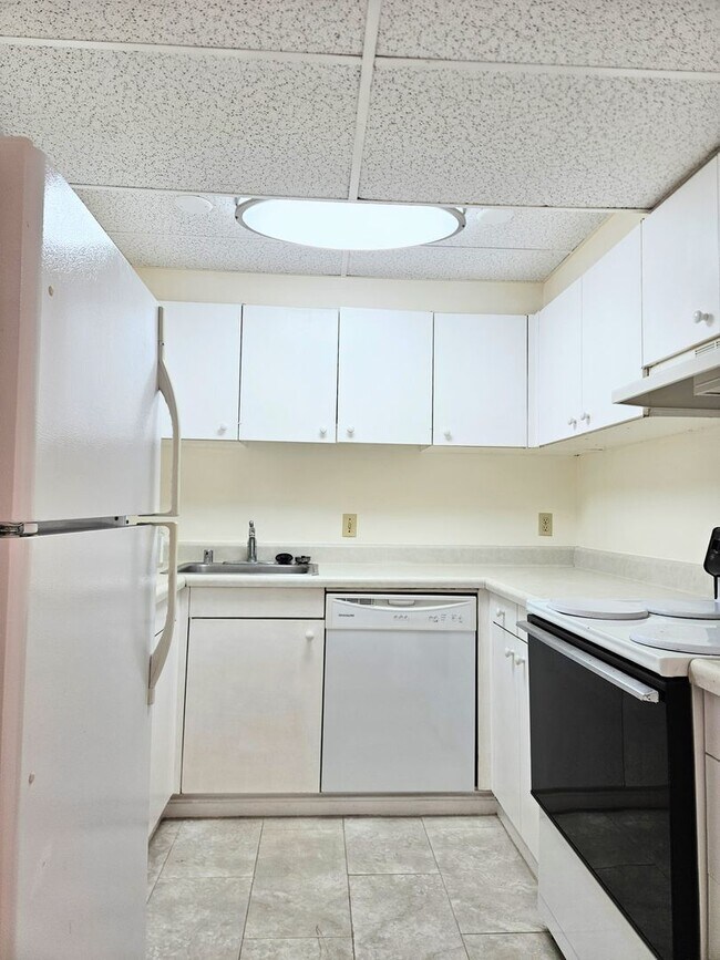 Foto del edificio - 311 ?Ohua Ave