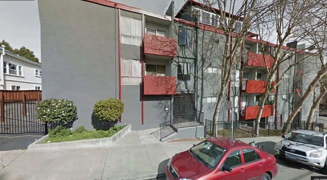 Building Photo - 88 Garland Ave