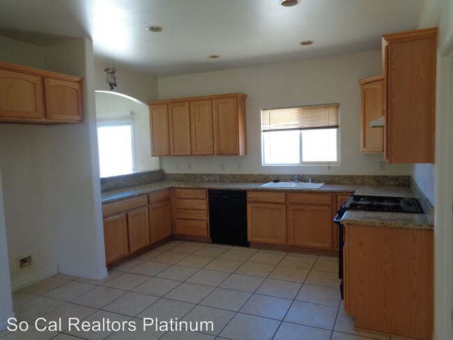 Building Photo - 20443 California City Blvd