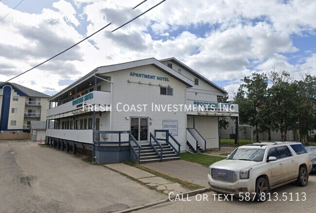 Building Photo - 10415 99 Ave