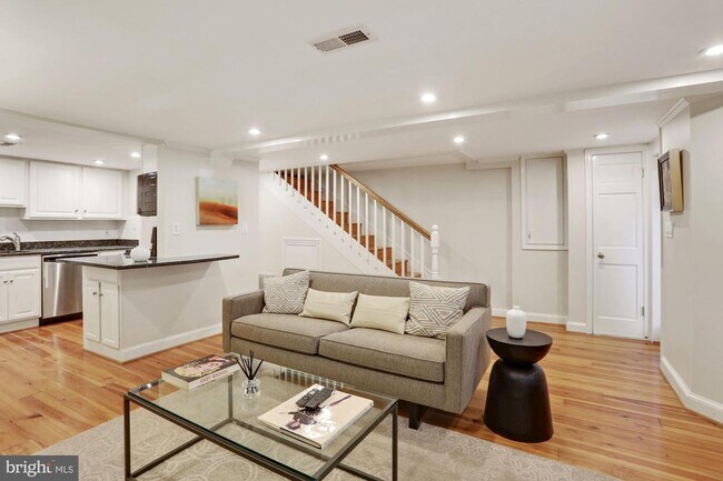 Foto del edificio - 3030 O St NW