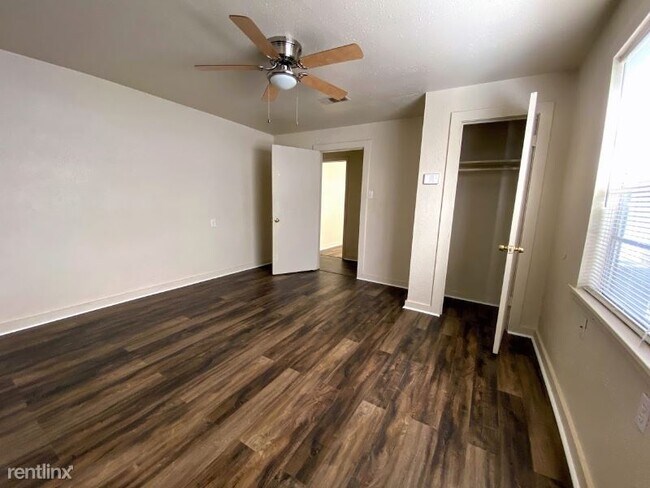 Foto del edificio - 2 br, 1 bath House - 119 Louis Davis A Unit A