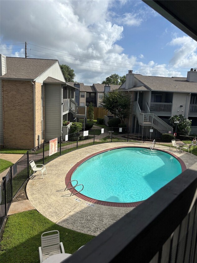 Foto principal - 260 El Dorado Blvd
