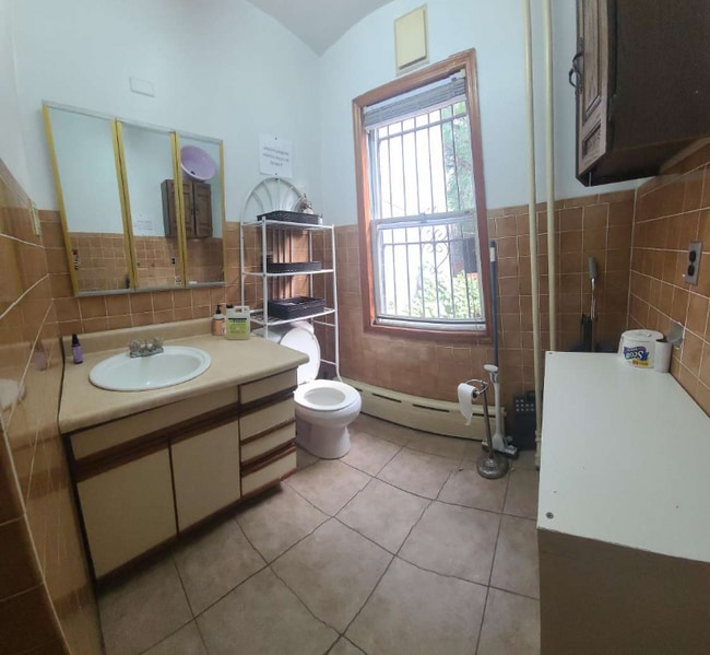 Foto del edificio - 120 India St