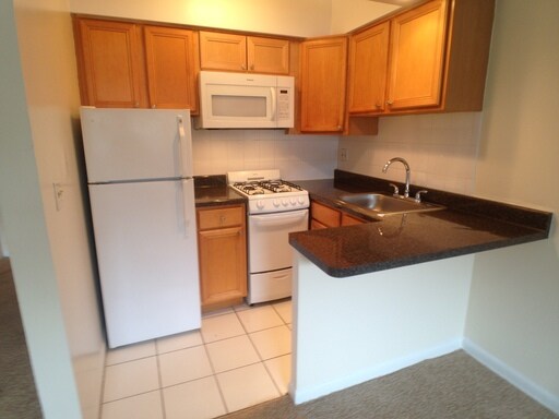 Foto principal - 6758 N Sheridan Rd