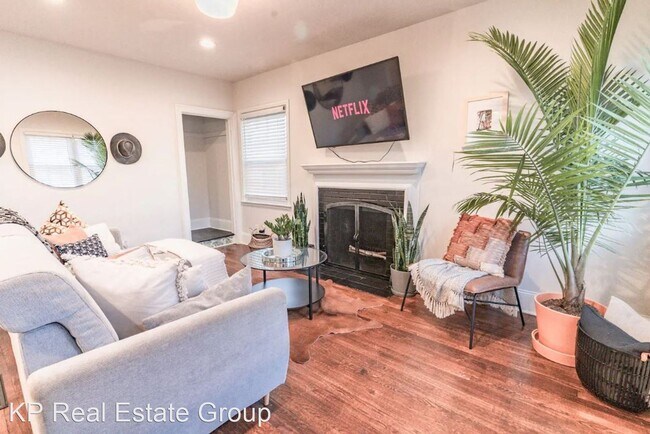 Foto del edificio - 4 br, 2 bath House - 867 Gladden Rd