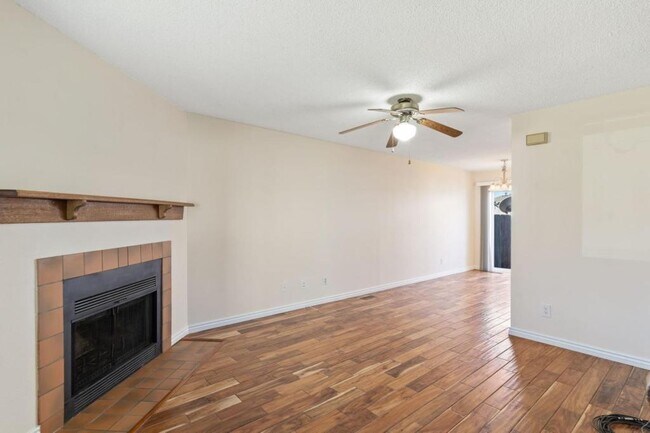 Foto del edificio - 1306 Soaring Eagle Dr