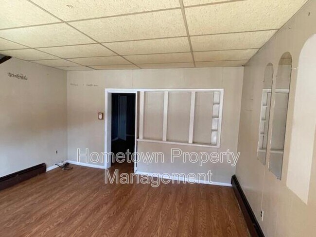 Foto del edificio - 225 N Newberry St